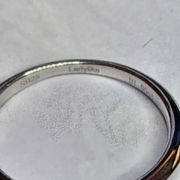 Moissanite Princess Cut 1 Carat Engagement Ring - Picture 5 of 5